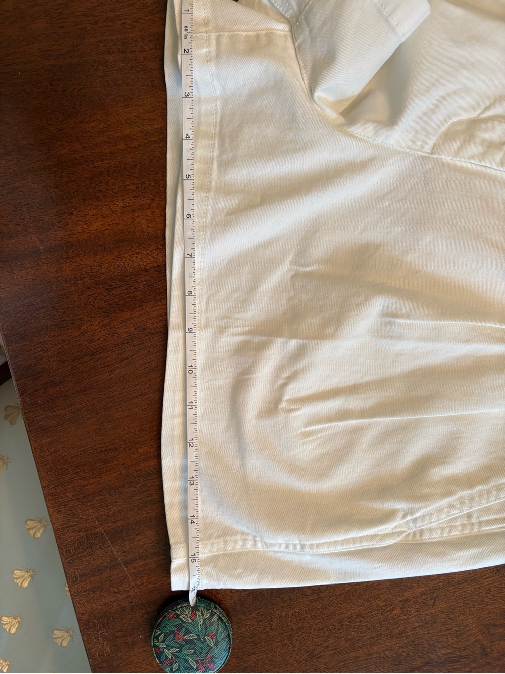 J. Crew Women’s White Shorts 14 - Picture 4 of 9